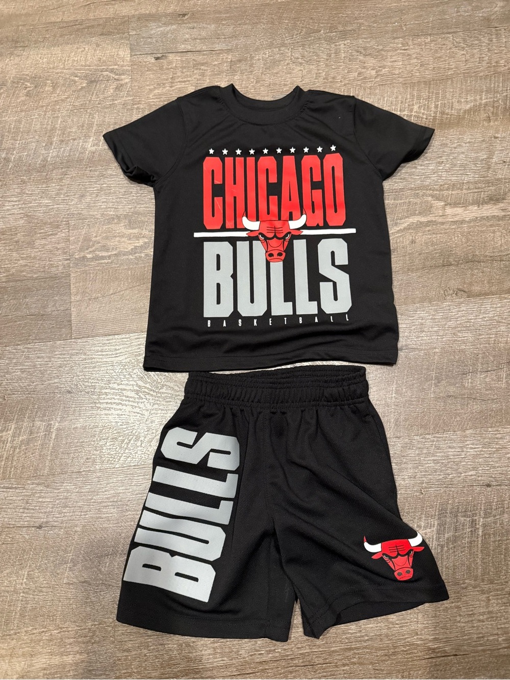 NBA Chicago Bulls Black Red and Gray Kids Matching Set. Size 5-6